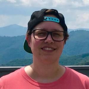 Meet your Posher, Carisa